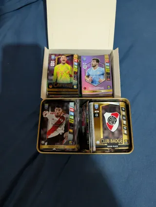 Cromos Panini FIFA 365 Adrenalyn XL 24-25