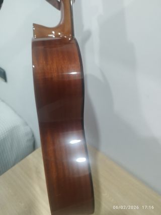 Guitarra Española Nueva