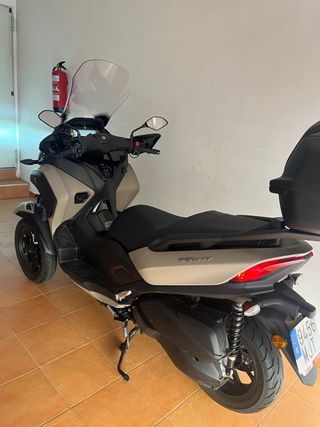 Yamaha Tricity 300cc Scooter Automática  2900 ki