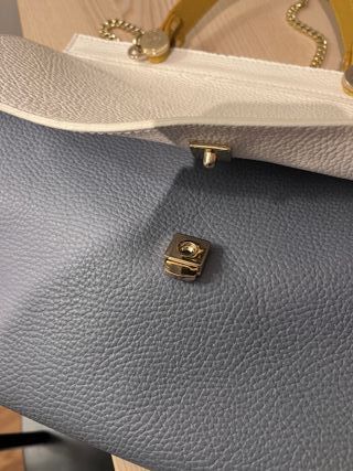 Bolso de piel, con bandolera, nunca usado