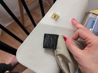 Bolso de piel, con bandolera, nunca usado