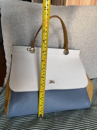 Bolso de piel, con bandolera, nunca usado