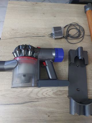 Dyson V8 Absolute Aspirapolvere