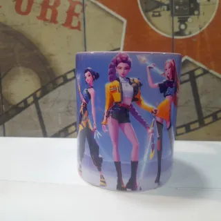 Taza K-pop con diseño de chicas