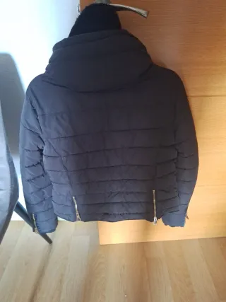 Chaqueta acolchada negra