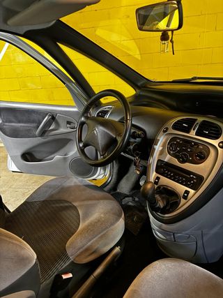 Citroën Xsara Picasso 1.6 Exclusive