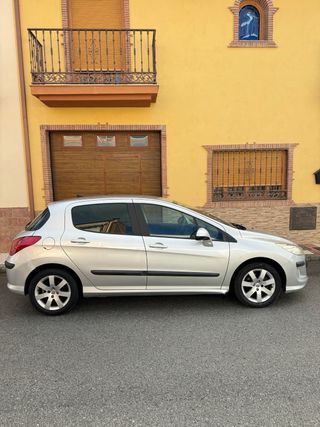 Peugeot 308 2010