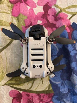 DJI Mini 2 SE Drone