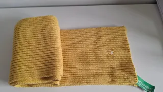 Bufanda United Colors of Benetton Amarilla Lana