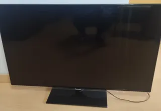 Televisor Panasonic Negro. No es Smart tv.