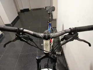 BICICLETA MONTAÑA 26 MARCA ROCKRIDER MODELO 5XC