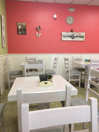 Taburetes barra de bar. Mesas, sillas, bancos