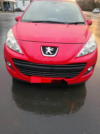 Peugeot 207 2010