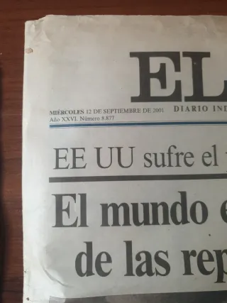 Periódicos El Mundo y El País 11-S, edic. 12/11/01