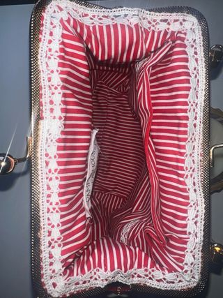 Bolsa artesanal (100% feito à mão)