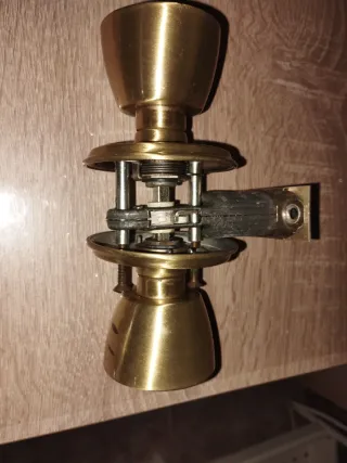 Lote de manillas para puertas ( usadas )