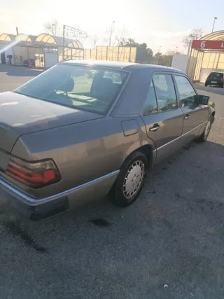 Mercedes-Benz mb 1990