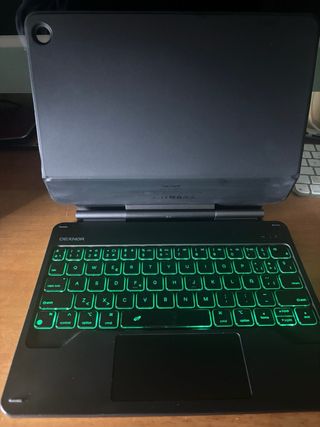 Teclado Dexnor iPad 10.2 (7/8/9 Gen) Retroiluminad