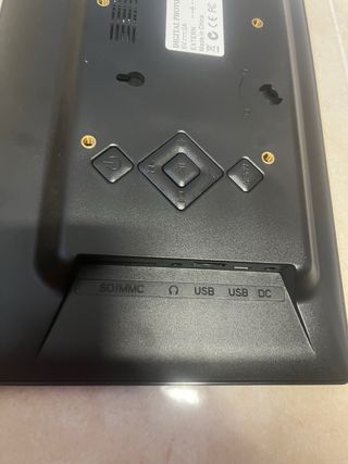 Marco de fotos digital con mando.