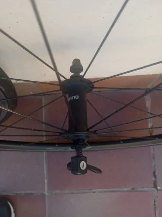 Ruedas Carretera Shimano R5