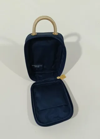 Neceser y Paleta Maquillaje Dior Azul y Dorado