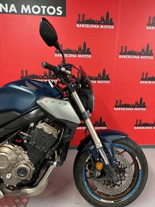HONDA CB 650 R DEL AÑO 2021 !! IMPECABLE ESTADO !!