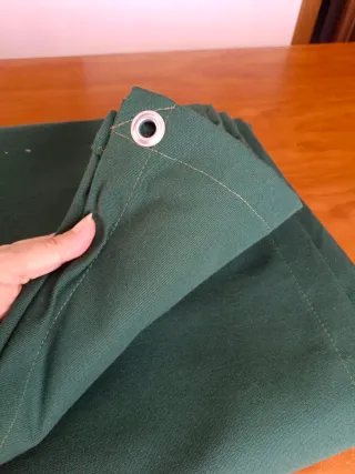 Lona de toldo  con anillas