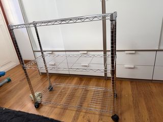 Estantería cromada 3 baldas con ruedas