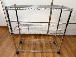 Estantería cromada 3 baldas con ruedas