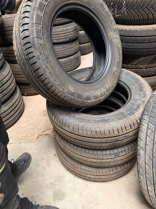 Ruedas 205/75R16C Usadas Pocos Días