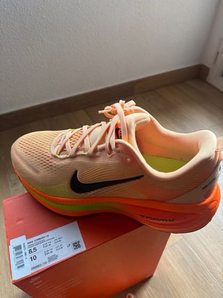 Zapatillas Nike Vomero 18 Running Hyrox Gym