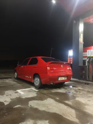 Alfa Romeo 146 2001