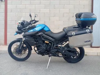 Triumph Tiger 800