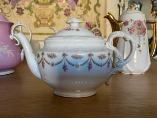 Collezione di teiere antiche