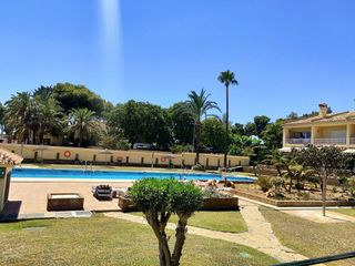 Casa adosada en alquiler en Torrequebrada en Benalmádena