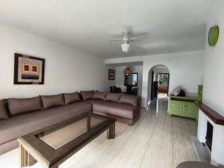 Casa adosada en alquiler en Torrequebrada en Benalmádena