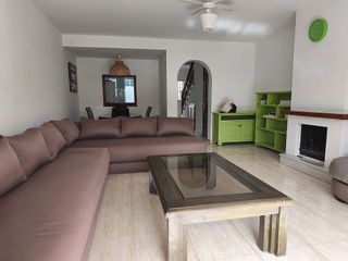 Casa adosada en alquiler en Torrequebrada en Benalmádena