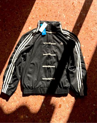 Chaqueta Adidas International Negra
