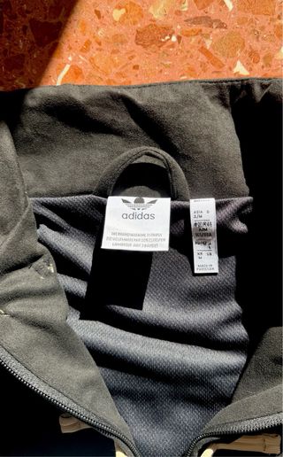 Chaqueta Adidas International Negra