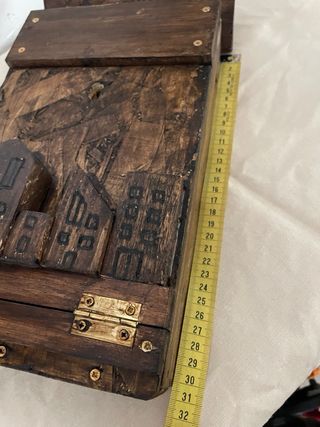 Buzón rústico de madera