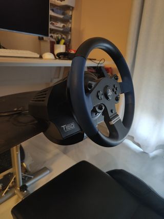Playseat y Volante T150