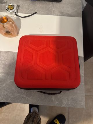 Nintendo Switch Azul/Rojo con Estuche