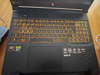 Portátil Acer Nitro V16