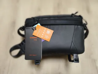 Bolsa PGYTECH OneMo Sling 7L Negra