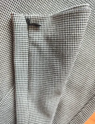 Pantalón Mango Gris Talla XS (34)