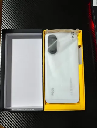 Xiaomi Poco F7
