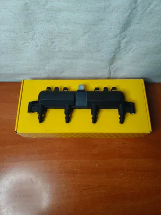 Bobina de encendido HELLA