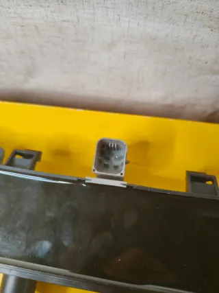 Bobina de encendido HELLA