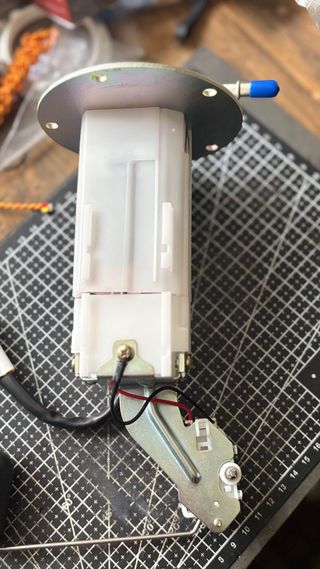 Bomba de Combustible Suzuki