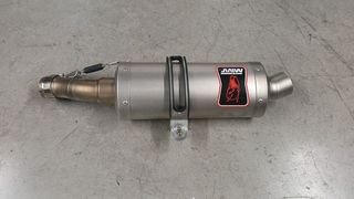 ESCAPE HONDA ADV 750 MIVV